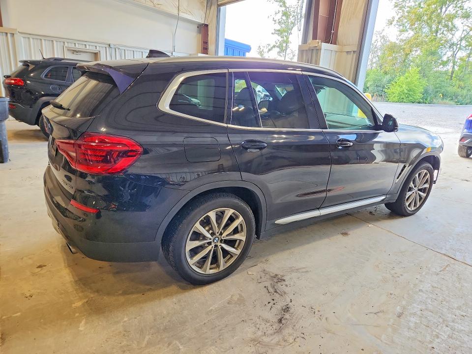 70138676 :رقم المزاد ، 5UXTR9C54JLD89094 vin ، 2018 Bmw X3 مزاد بيع