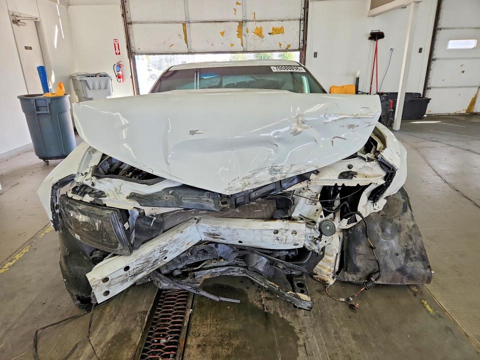 2015 Chevrolet Camaro მანქანა იყიდება აუქციონზე, vin: 2G1FB1E35F9285010, აუქციონის ნომერი: 70080896