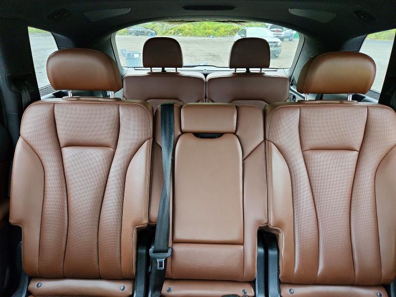 Продаж на аукціоні авто 2018 Audi Q7, vin: WA1VAAF74JD010290, номер лоту: 70808826