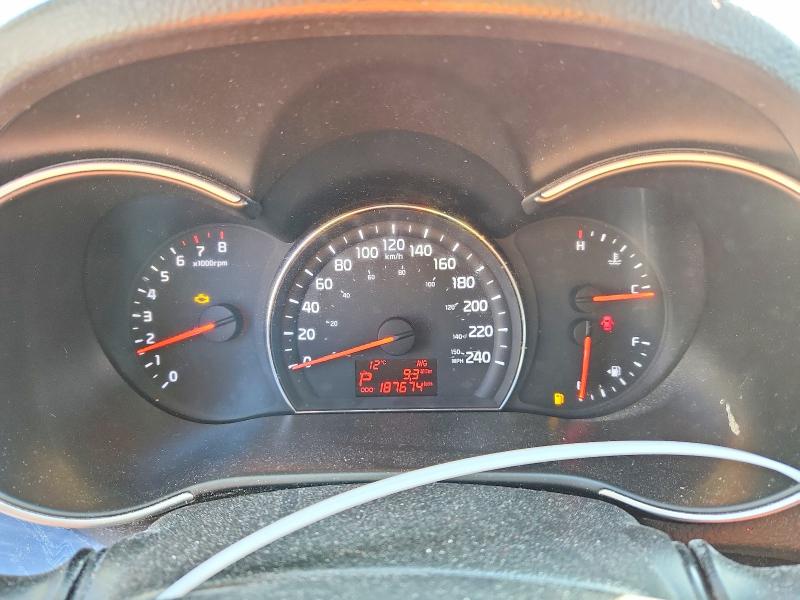 Продажа на аукционе авто 2015 Kia Sorento, vin: 5XYKT3A63FG627296, номер лота: 69867896