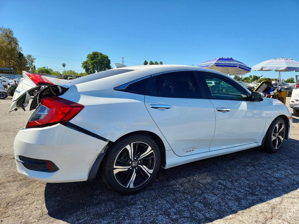 70447216 :رقم المزاد ، 2HGFC1F96GH637978 vin ، 2016 Honda Civic مزاد بيع