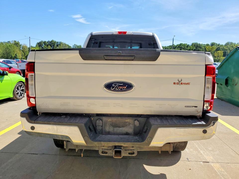 68724126 :رقم المزاد ، 1FT7W2BT9KED10671 vin ، 2019 Ford F250 مزاد بيع