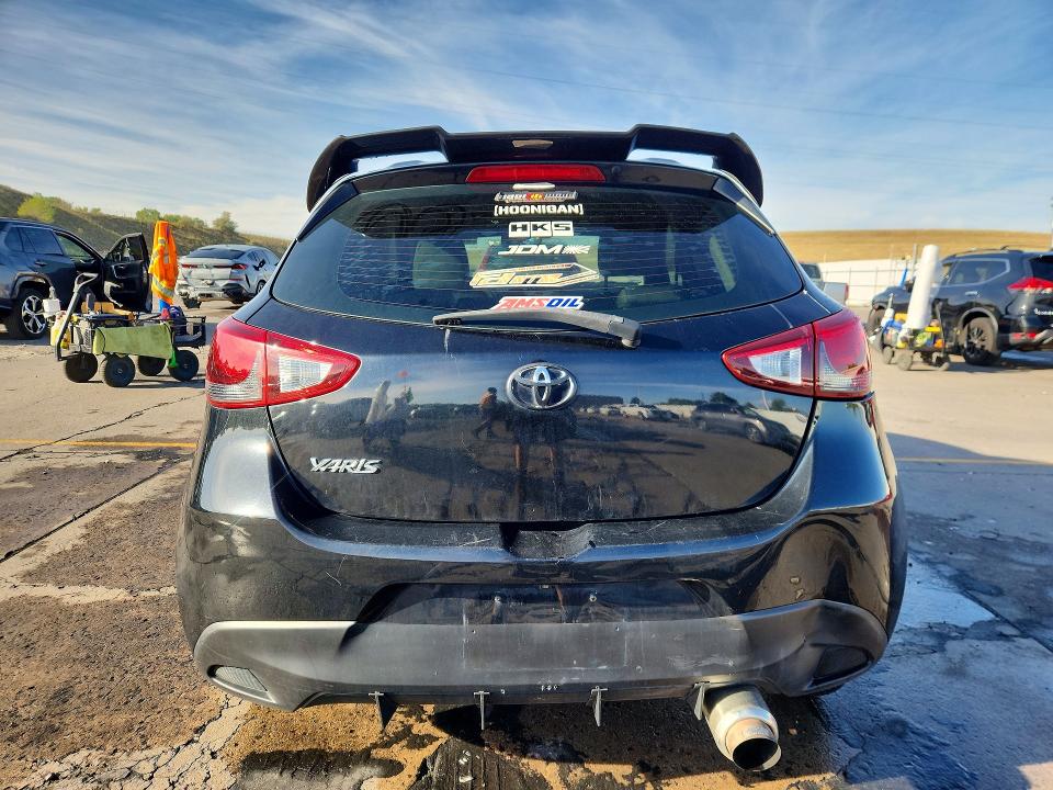2020 Toyota Yaris Hatchback მანქანა იყიდება აუქციონზე, vin: 3MYDLBJV4LY703286, აუქციონის ნომერი: 68830836