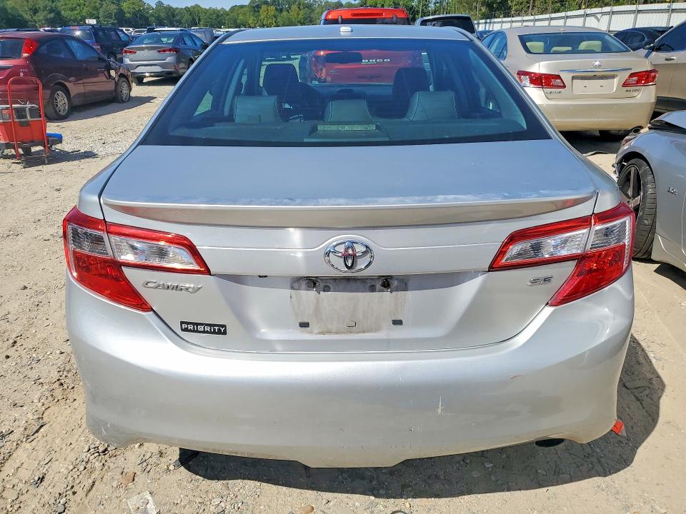 69134496 :رقم المزاد ، 4T1BF1FK2CU127685 vin ، 2012 Toyota Camry مزاد بيع