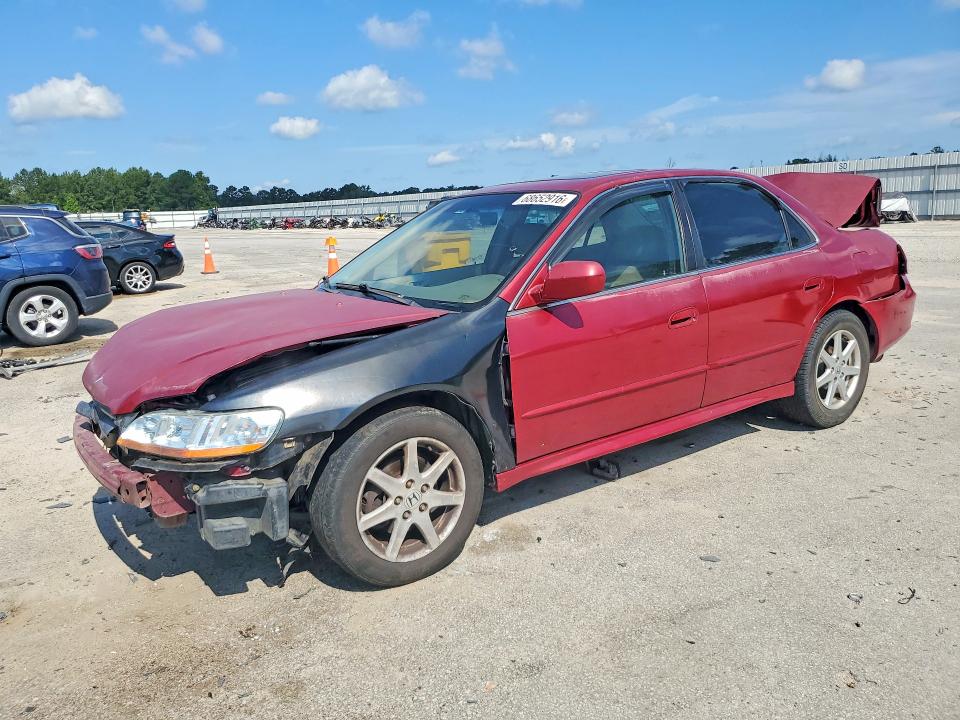 Продажа на аукционе авто 2001 Honda Accord, vin: 1HGCG16511A058617, номер лота: 68652916