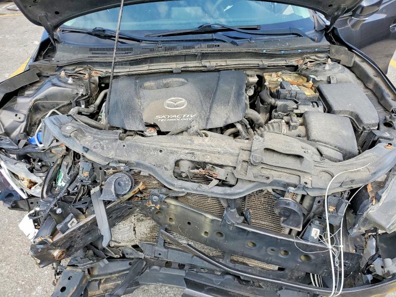 69610796 :رقم المزاد ، 3MZBN1U72HM142556 vin ، 2017 Mazda 3 مزاد بيع