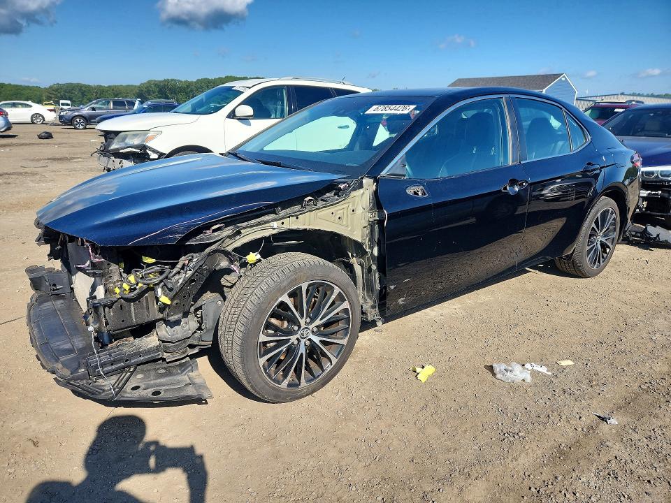 Продажа на аукционе авто 2018 Toyota Camry, vin: 4T1B11HKXJU532881, номер лота: 67854426