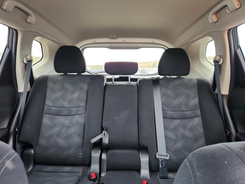 2015 Nissan Rogue მანქანა იყიდება აუქციონზე, vin: 5N1AT2MV1FC811631, აუქციონის ნომერი: 67305596