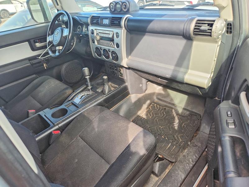 2007 Toyota Fj Cruiser მანქანა იყიდება აუქციონზე, vin: JTEBU11F570055099, აუქციონის ნომერი: 70501466