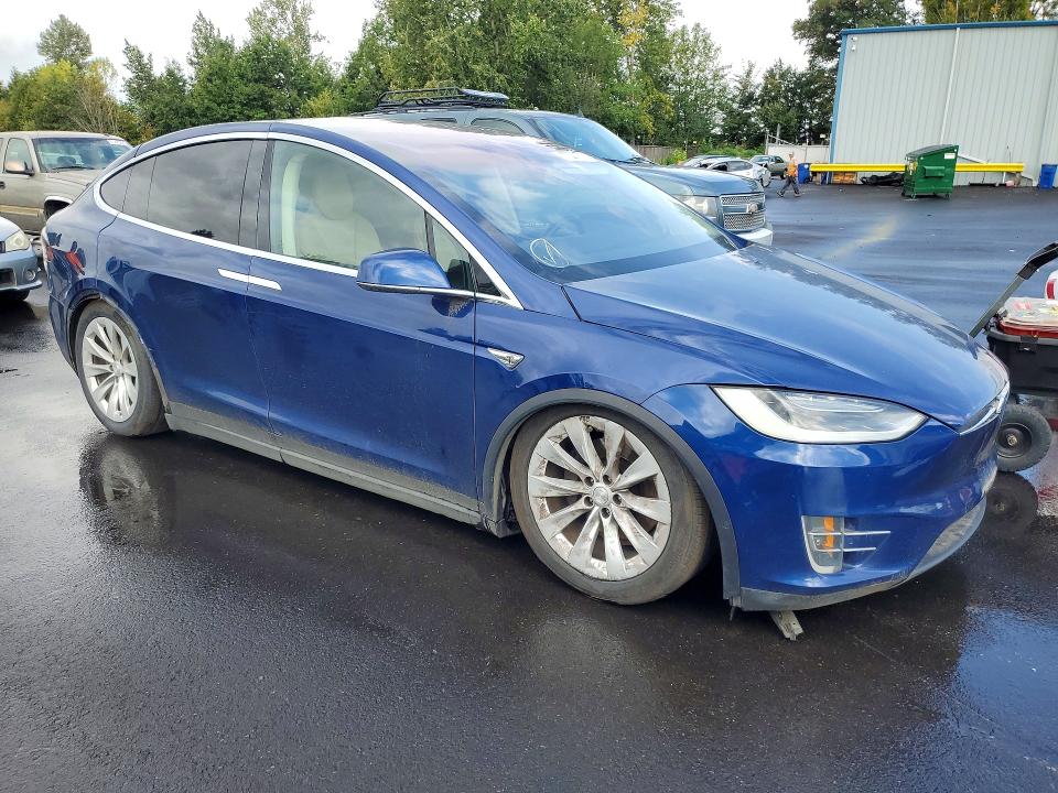 Auction sale of the 2016 Tesla Model X, vin: 5YJXCAE29GF007143, lot number: 67244926