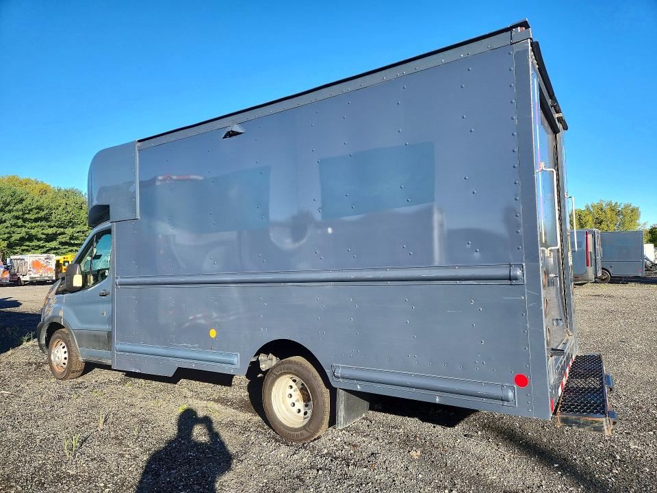 67793146 :رقم المزاد ، 1FDDF6P84MKA68922 vin ، 2021 Ford Transit مزاد بيع