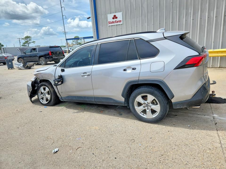 Продаж на аукціоні авто 2019 Toyota Rav4, vin: 2T3W1RFV2KW015595, номер лоту: 68080976