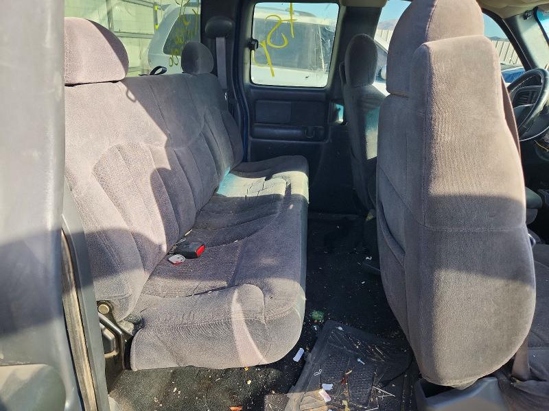Продажа на аукционе авто 2002 Chevrolet Silverado, vin: 1GCHK29U72Z314242, номер лота: 59730496