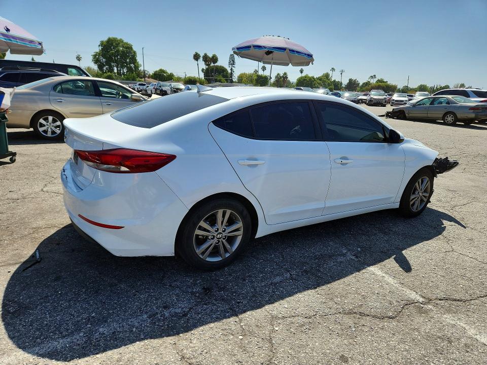 2018 Hyundai Elantra მანქანა იყიდება აუქციონზე, vin: 5NPD84LFXJH399313, აუქციონის ნომერი: 68693666