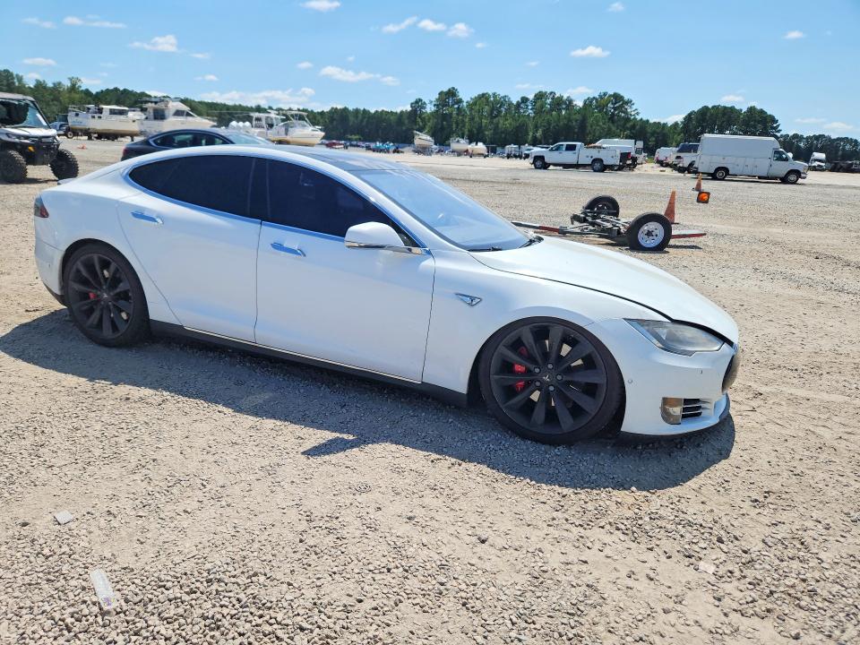 Продаж на аукціоні авто 2015 Tesla Model S, vin: 5YJSA1H23FFP74030, номер лоту: 67413276