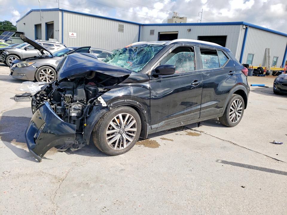 67303006 :رقم المزاد ، 3N1CP5CV6ML542955 vin ، 2021 Nissan Kicks مزاد بيع