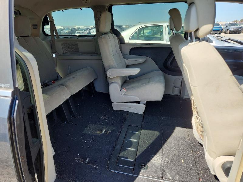 2011 Dodge Grand Caravan მანქანა იყიდება აუქციონზე, vin: 2D4RN5DG1BR608294, აუქციონის ნომერი: 67826396