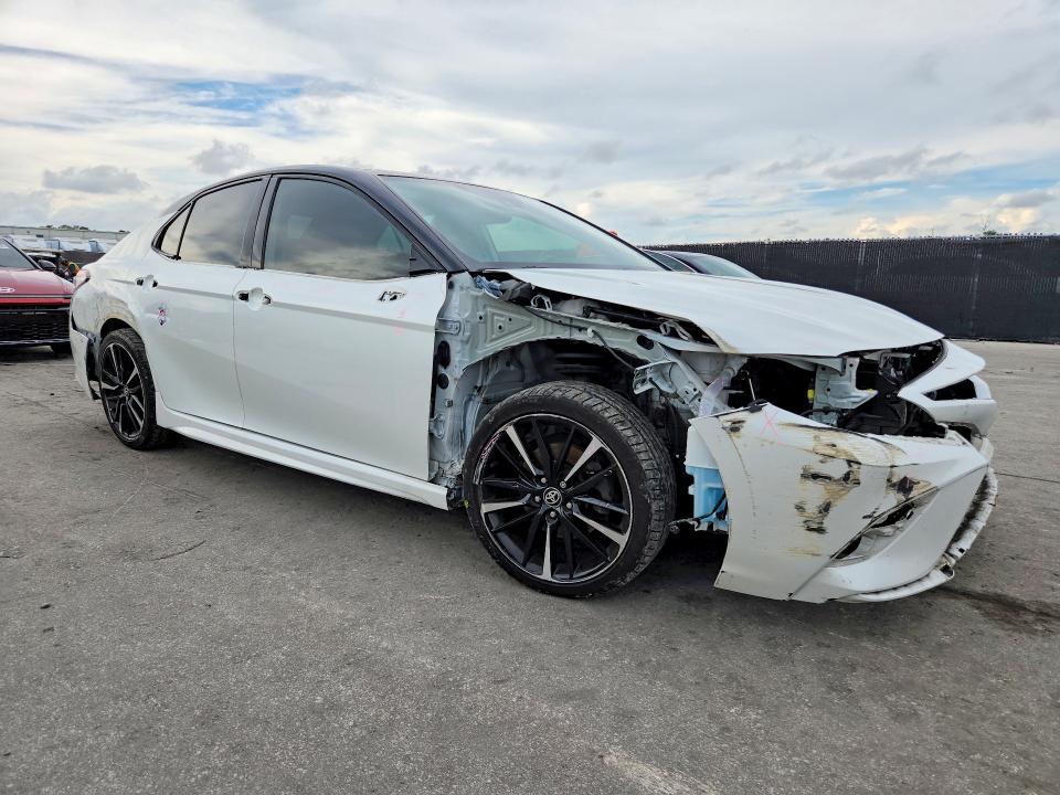 2020 Toyota Camry მანქანა იყიდება აუქციონზე, vin: 4T1K61AK8LU382901, აუქციონის ნომერი: 67726946