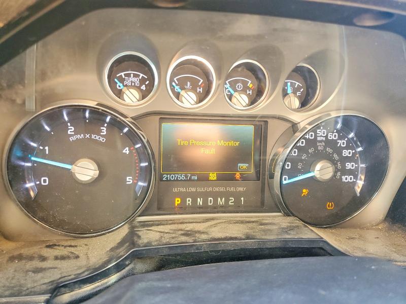 69945556 :رقم المزاد ، 1FT8W3BTXFEC29680 vin ، 2015 Ford F350 مزاد بيع