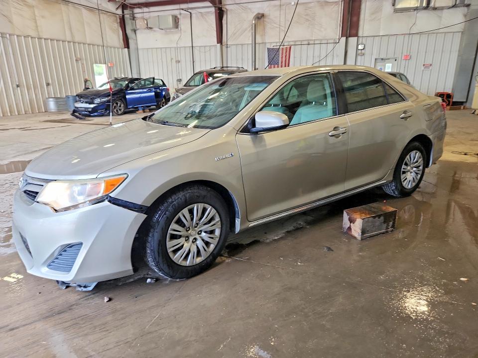 2013 Toyota Camry Hybrid მანქანა იყიდება აუქციონზე, vin: 4T1BD1FK1DU094461, აუქციონის ნომერი: 67380056