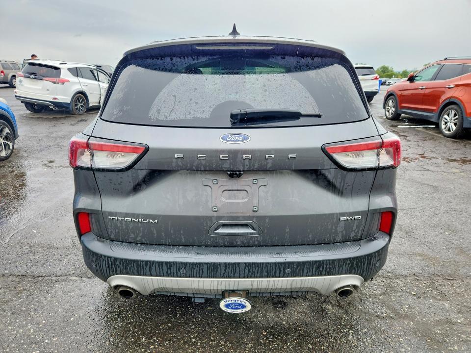 Продажа на аукционе авто 2022 Ford Escape, vin: 1FMCU9J95NUB59840, номер лота: 70173376