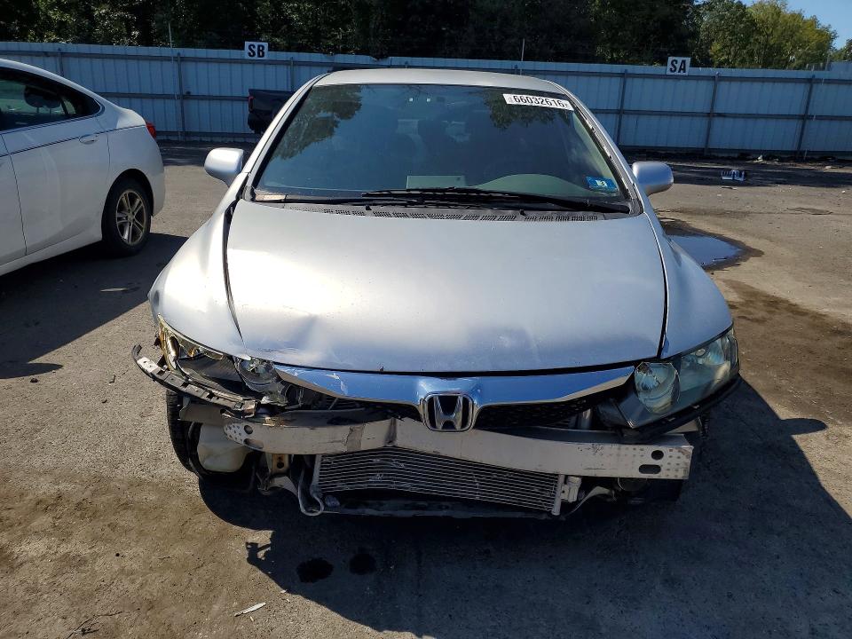 Продажа на аукционе авто 2011 Honda Civic, vin: 2HGFA1F57BH526562, номер лота: 66032616