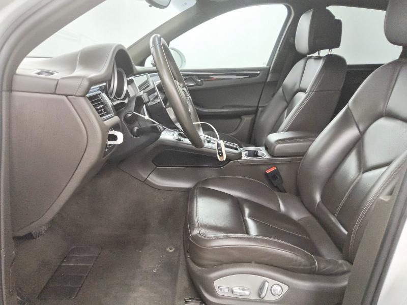 Продажа на аукционе авто 2015 Porsche Macan, vin: WP1AB2A56FLB50916, номер лота: 71106376