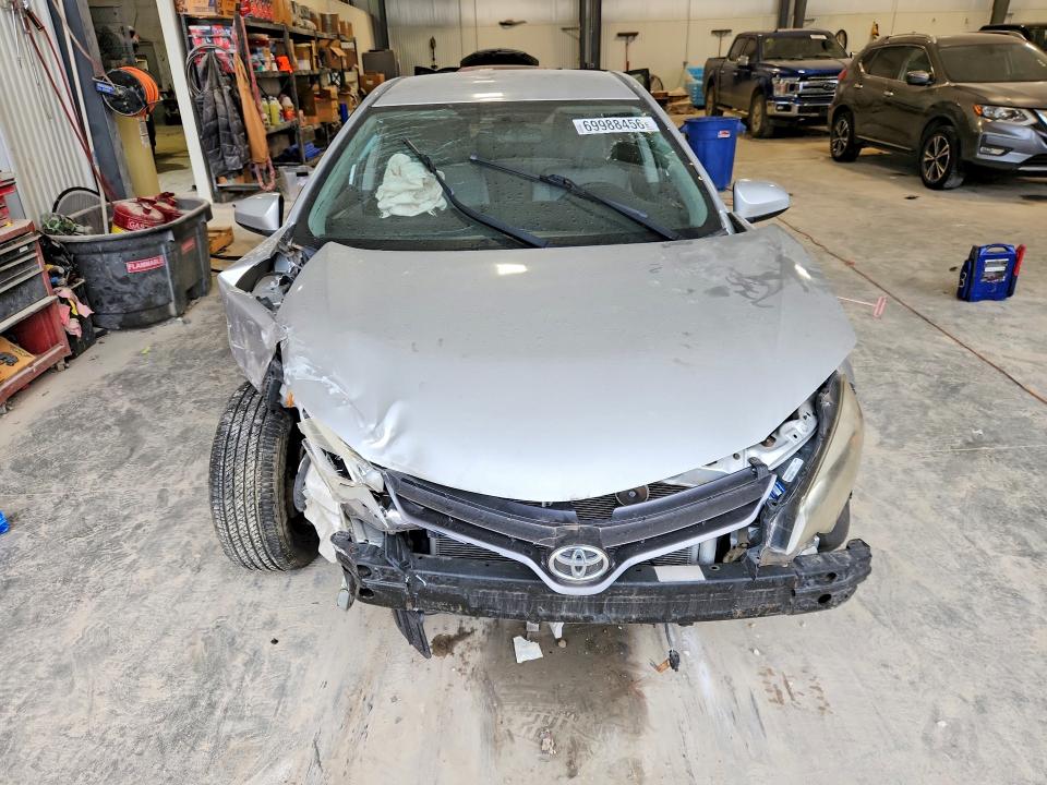Продажа на аукционе авто 2015 Toyota Corolla, vin: 2T1BURHE6FC411872, номер лота: 69988456