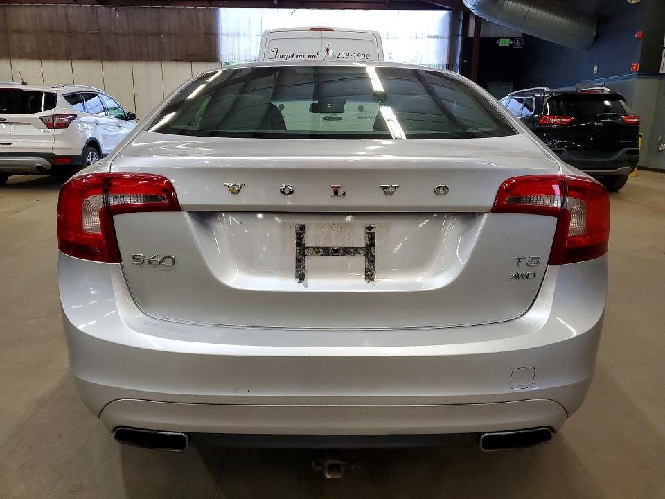 69353446 :رقم المزاد ، YV1612FH2E2290666 vin ، 2014 Volvo S60 مزاد بيع