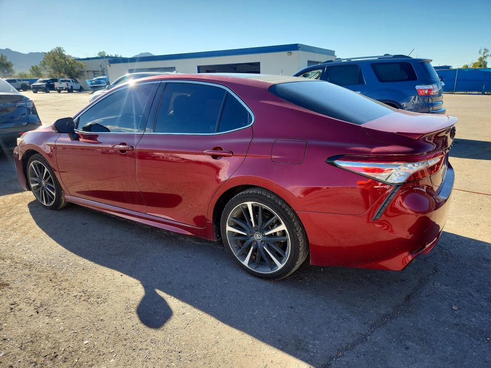Продажа на аукционе авто 2018 Toyota Camry, vin: 4T1B61HK4JU566879, номер лота: 69795476