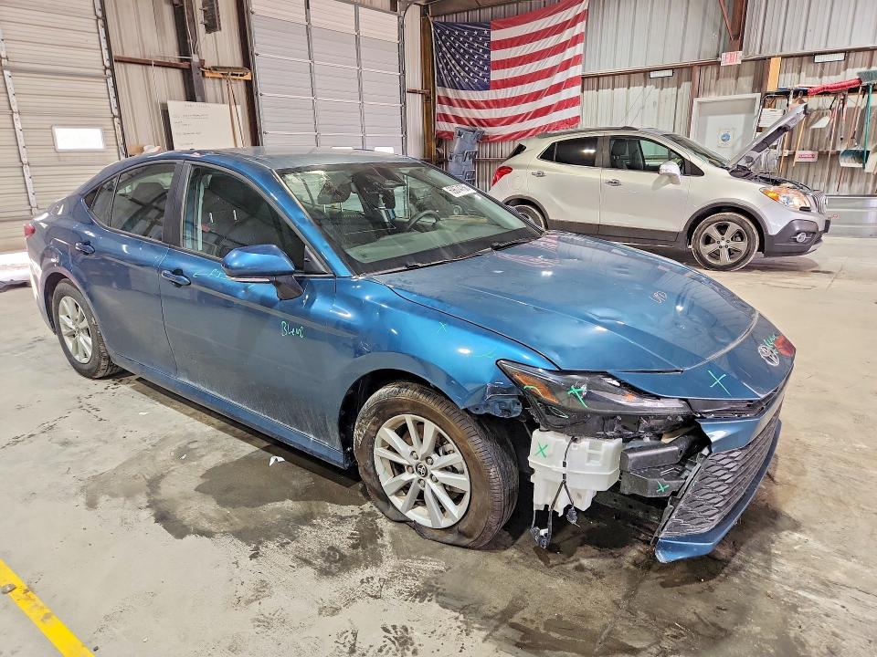 69674756 :رقم المزاد ، 4T1DAACKXTU275501 vin ، 2026 Toyota Camry مزاد بيع