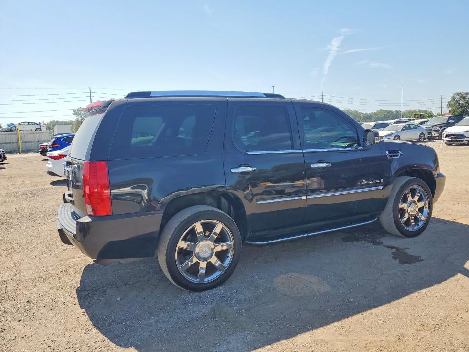 Продажа на аукционе авто 2008 Cadillac Escalade, vin: 1GYFK638X8R250971, номер лота: 67519316