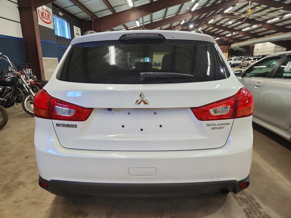 Продаж на аукціоні авто 2015 Mitsubishi Outlander Sport, vin: 4A4AP4AU4FE047772, номер лоту: 69869036