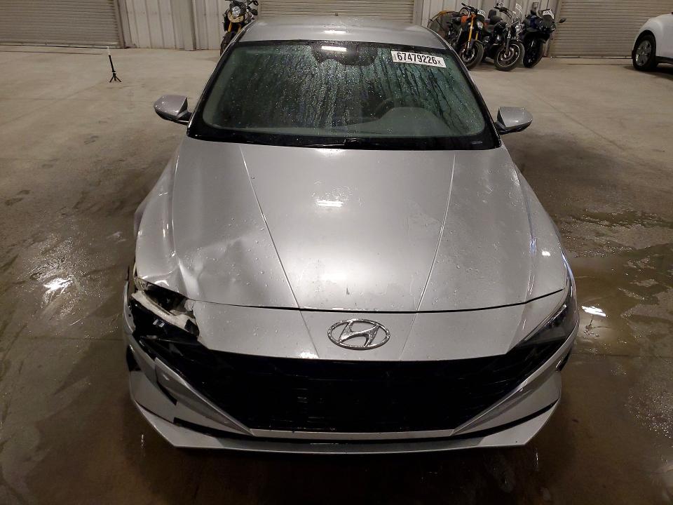 67479226 :رقم المزاد ، 5NPLM4AG9NH077349 vin ، 2022 Hyundai Elantra مزاد بيع