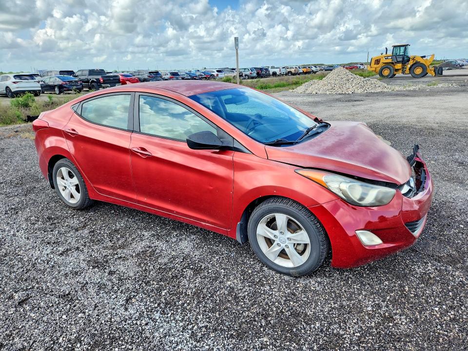 2013 Hyundai Elantra მანქანა იყიდება აუქციონზე, vin: KMHDH4AE5DU620607, აუქციონის ნომერი: 68822506