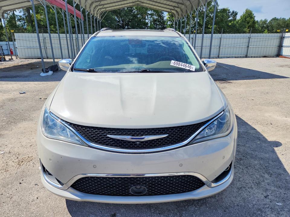 Продажа на аукционе авто 2017 Chrysler Pacifica, vin: 2C4RC1GG3HR705481, номер лота: 69844646