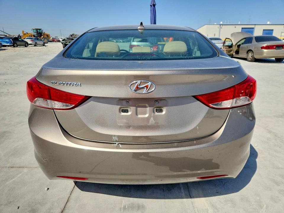 Продажа на аукционе авто 2013 Hyundai Elantra, vin: 5NPDH4AE5DH428117, номер лота: 68957506