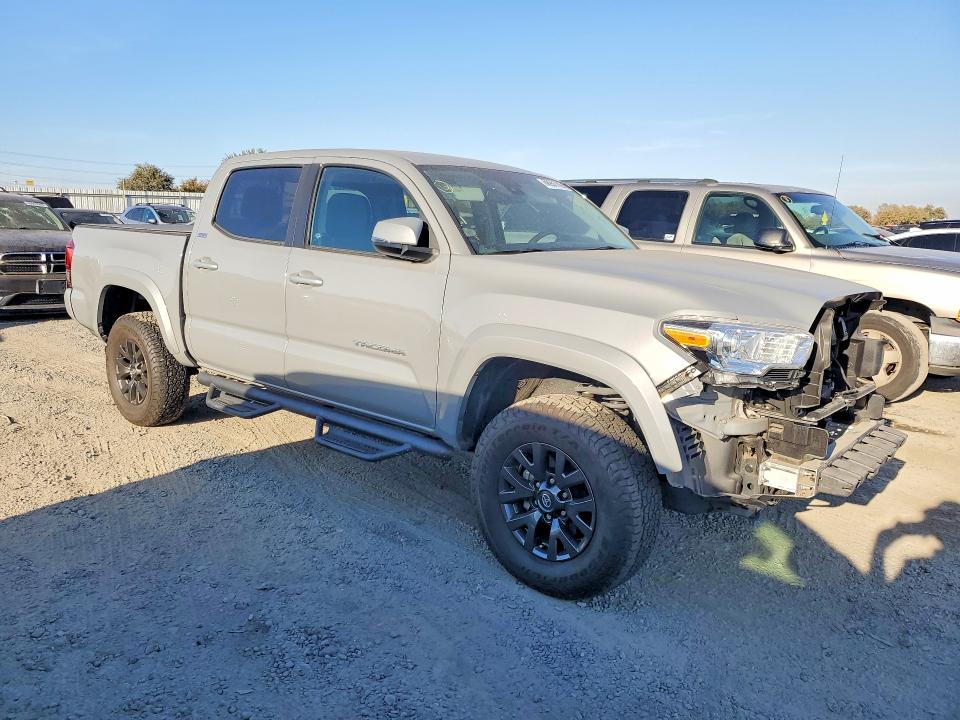 68951706 :رقم المزاد ، 3TMCZ5AN4MM434757 vin ، 2021 Toyota Tacoma مزاد بيع