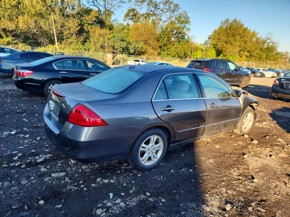 Продаж на аукціоні авто 2007 Honda Accord, vin: 1HGCM56847A042057, номер лоту: 70974156