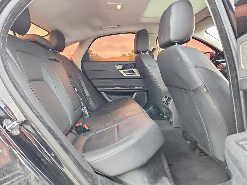 2018 Jaguar Xf მანქანა იყიდება აუქციონზე, vin: SAJBR4FX4JCY70152, აუქციონის ნომერი: 68182036
