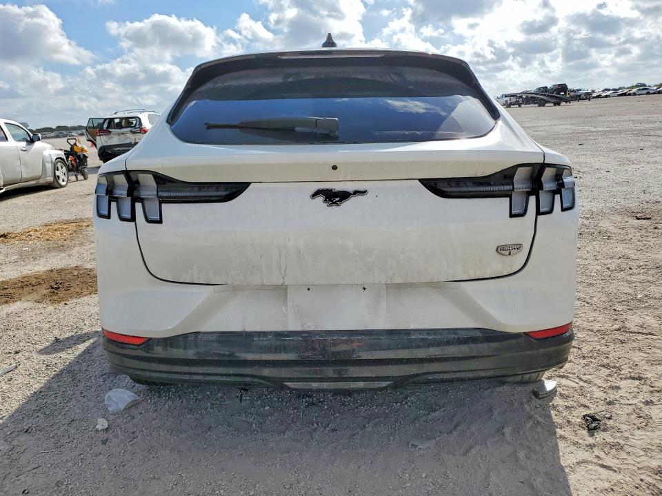 Продажа на аукционе авто 2022 Ford Mustang Mach-e, vin: 3FMTK2R70NMA38573, номер лота: 68700126
