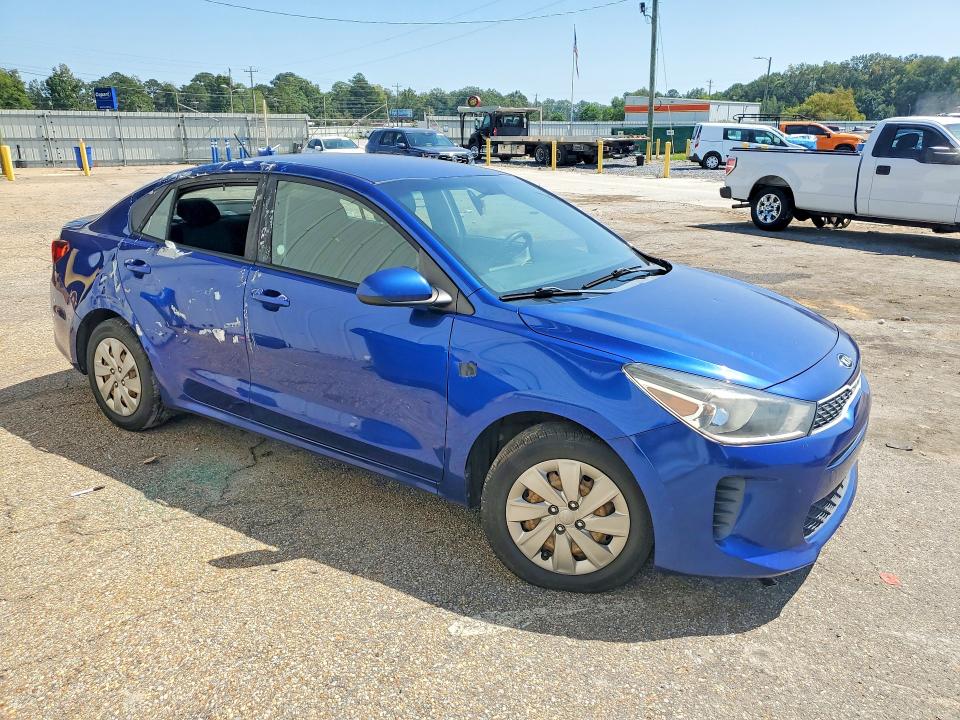 69393776 :رقم المزاد ، 3KPA24AB0JE053487 vin ، 2018 Kia Rio مزاد بيع