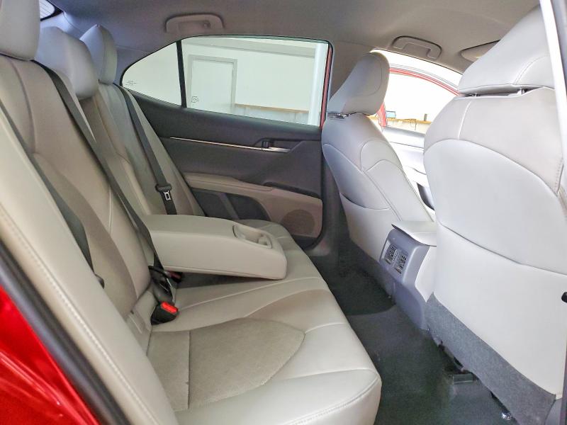 Продаж на аукціоні авто 2019 Toyota Camry, vin: 4T1B61HK6KU163438, номер лоту: 69977986