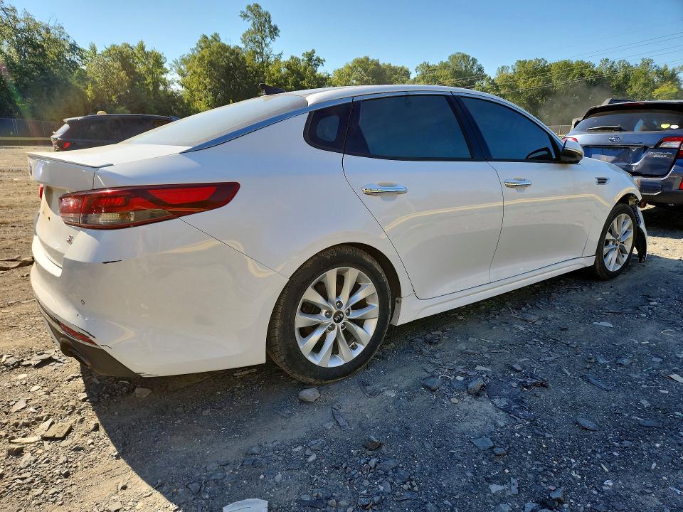 Aukcja sprzedaży 2018 Kia Optima, vin: 5XXGT4L38JG240321, numer aukcji: 67648946
