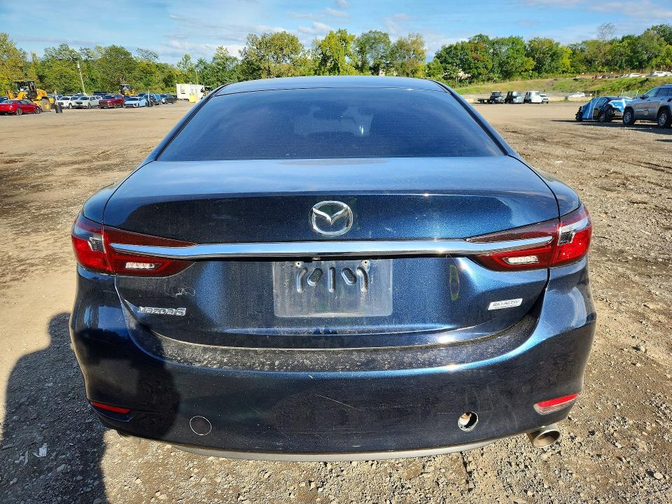Продаж на аукціоні авто 2018 Mazda 6, vin: JM1GL1UM2J1332672, номер лоту: 69750586
