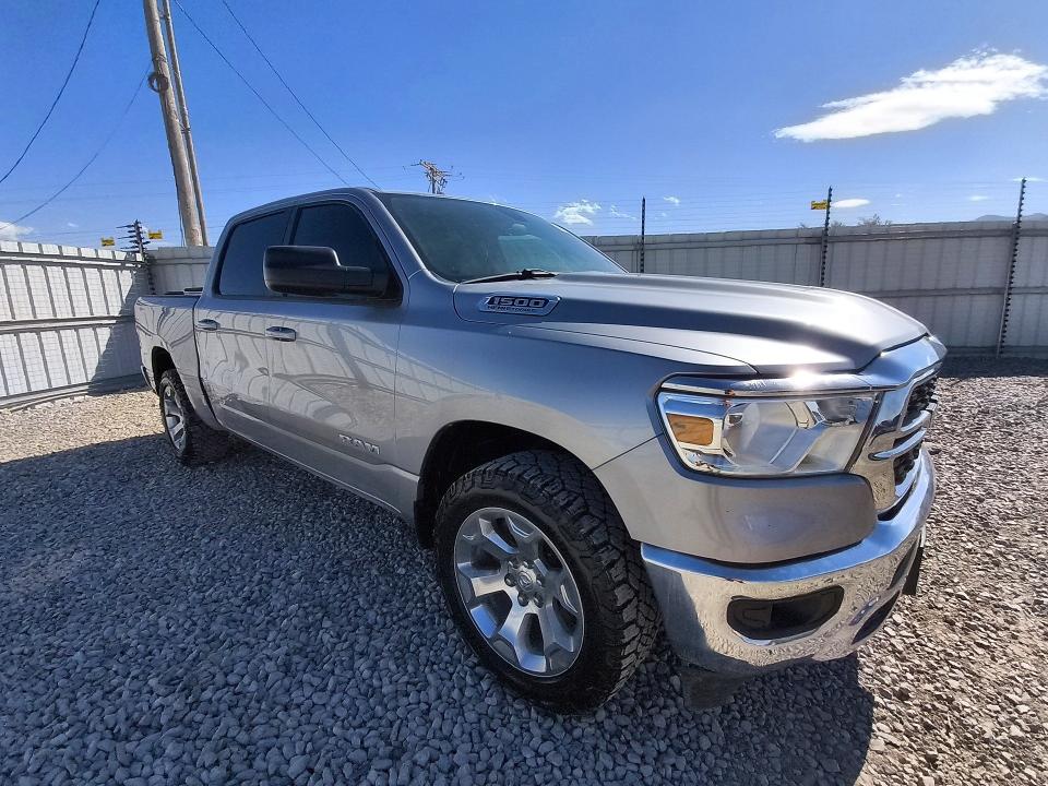 67140686 :رقم المزاد ، 1C6SRFFT2NN411842 vin ، 2022 Ram 1500 مزاد بيع