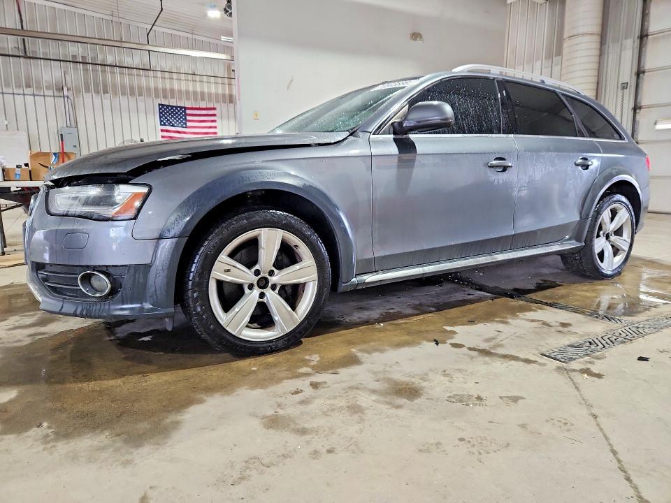 Продажа на аукционе авто 2014 Audi A4 Allroad, vin: WA1UFAFL1EA139914, номер лота: 70503886