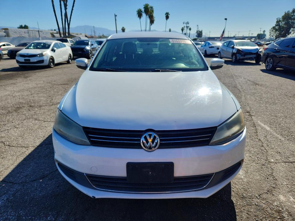 2014 Volkswagen Jetta მანქანა იყიდება აუქციონზე, vin: 3VWD17AJ2EM376196, აუქციონის ნომერი: 66860766