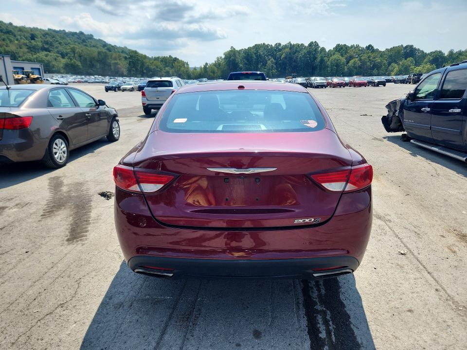 67423686 :رقم المزاد ، 1C3CCCBG4FN527345 vin ، 2015 Chrysler 200 مزاد بيع