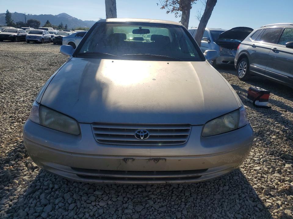 1999 Toyota Camry მანქანა იყიდება აუქციონზე, vin: JT2BF22K1X0184448, აუქციონის ნომერი: 70044956